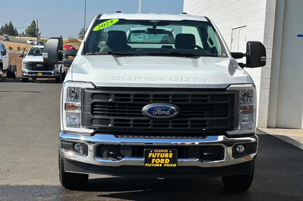 new 2024 Ford F-350 car, priced at $53,910