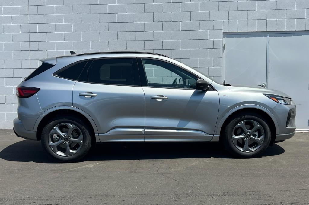 new 2024 Ford Escape car, priced at $31,213
