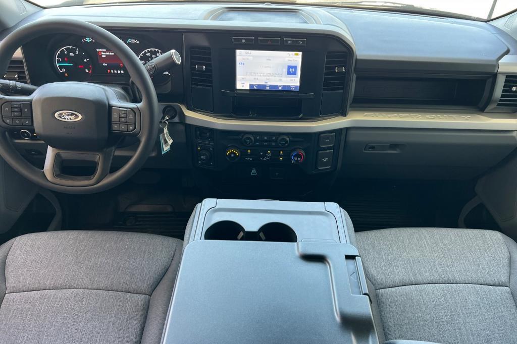 new 2024 Ford F-350 car, priced at $62,258