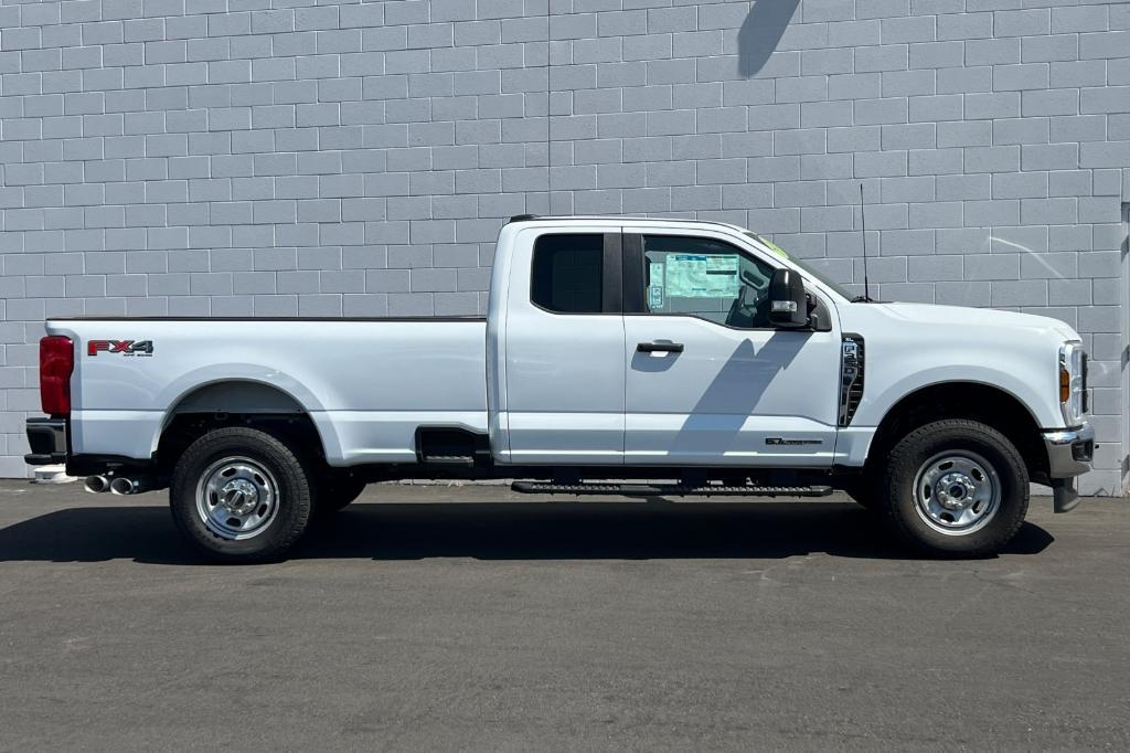 new 2024 Ford F-350 car, priced at $62,258