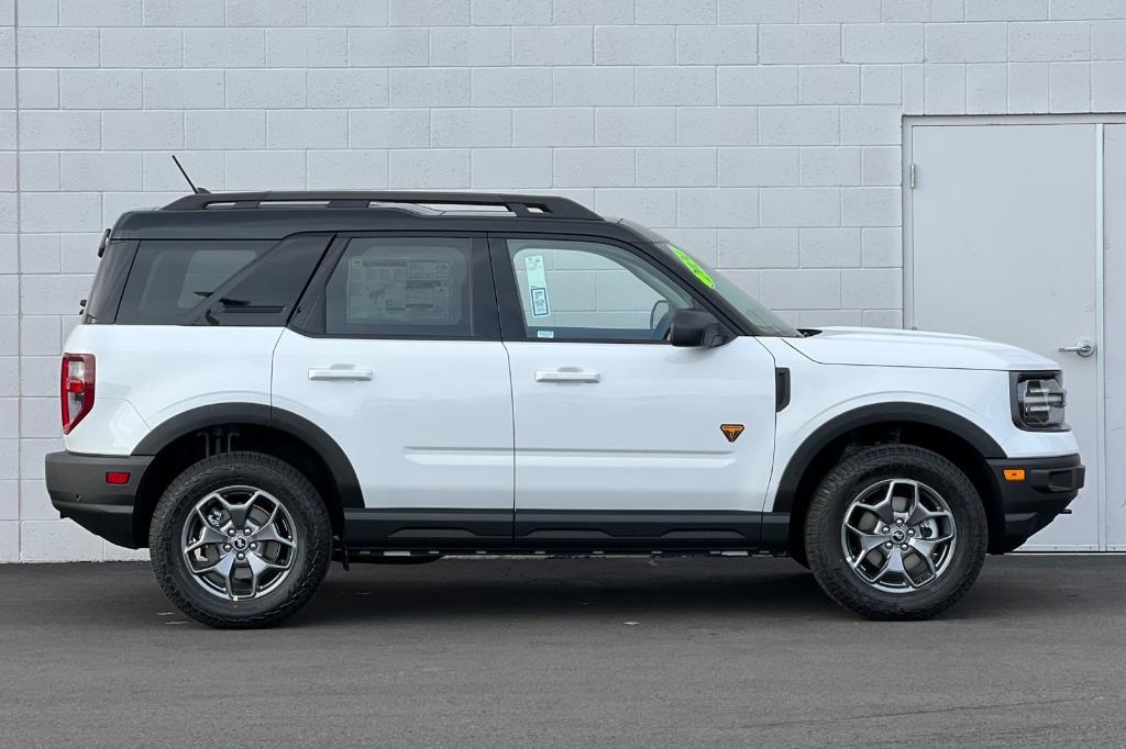 new 2024 Ford Bronco Sport car, priced at $43,415