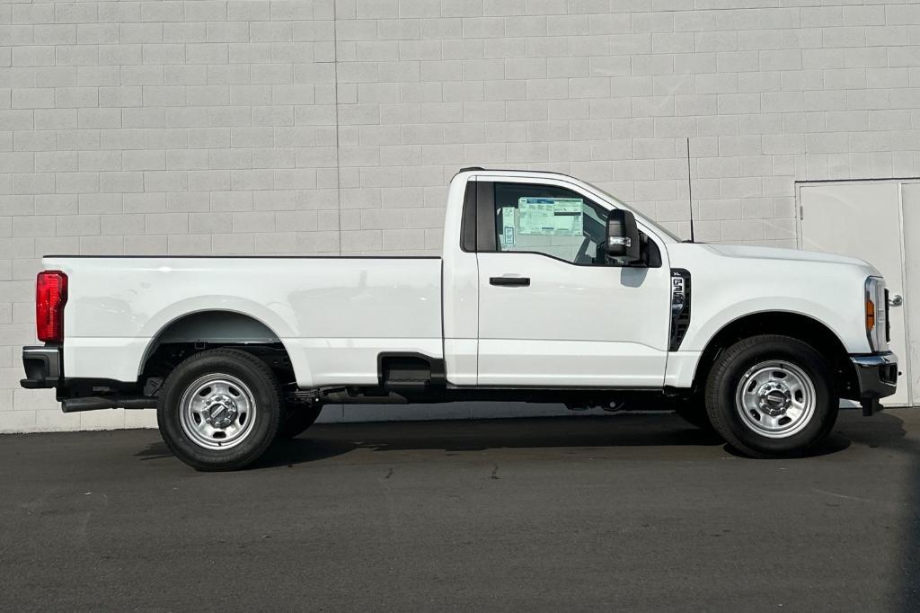 new 2024 Ford F-350 car, priced at $53,910