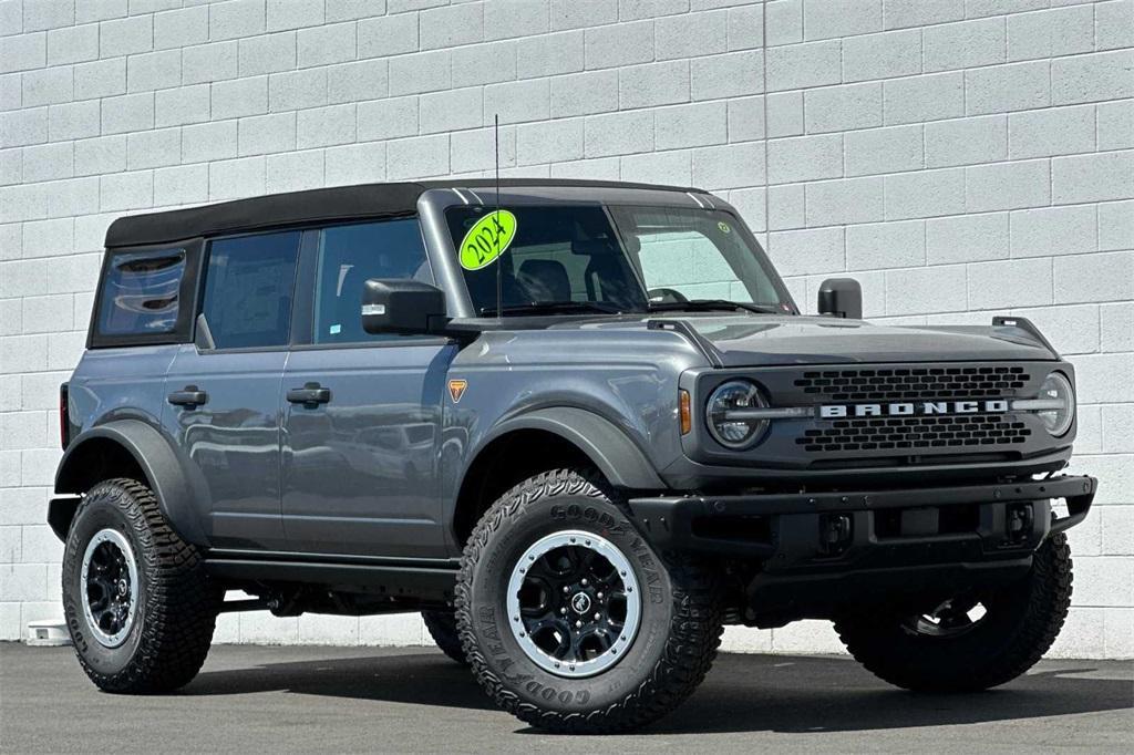 new 2024 Ford Bronco car, priced at $63,962