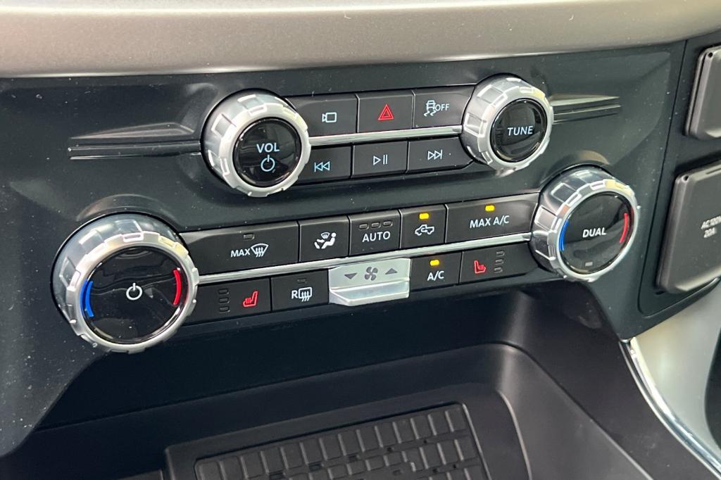 new 2025 Ford F-150 car, priced at $69,835