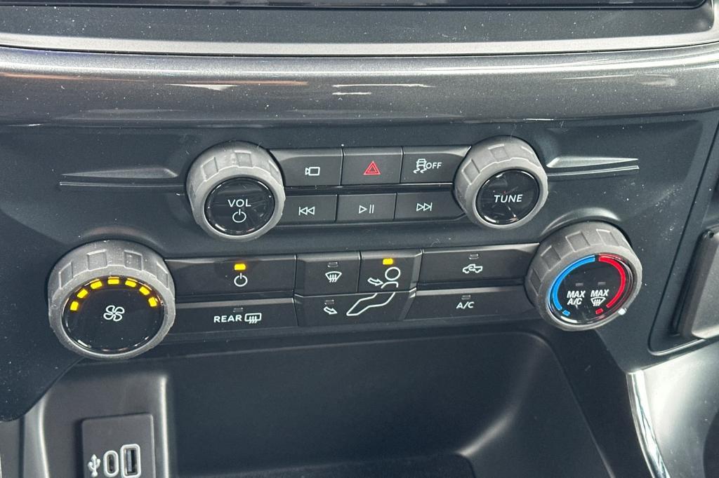 new 2025 Ford F-150 car, priced at $62,100