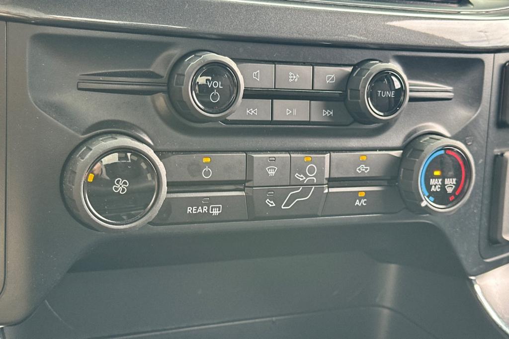 new 2024 Ford F-150 car, priced at $48,099