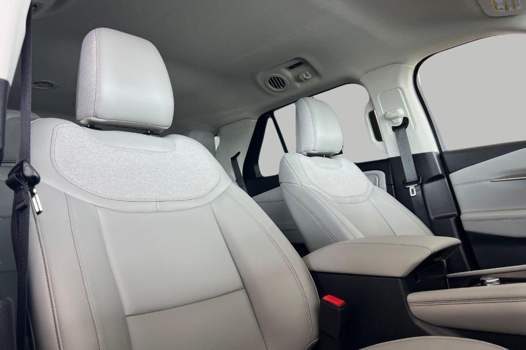 new 2025 Ford Explorer car, priced at $42,151