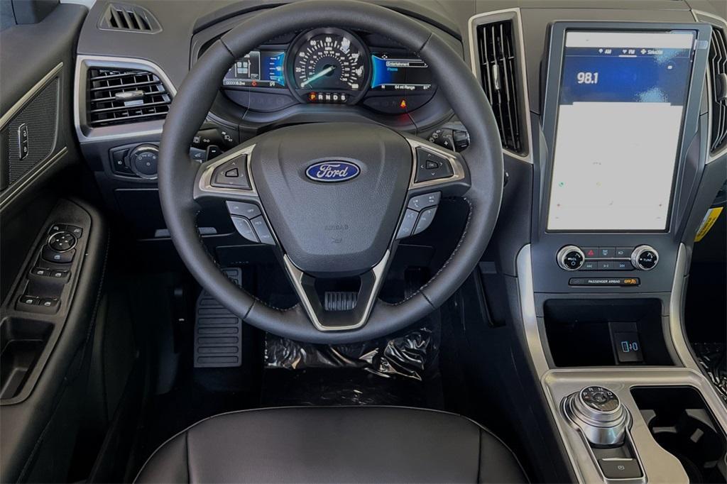 new 2024 Ford Edge car