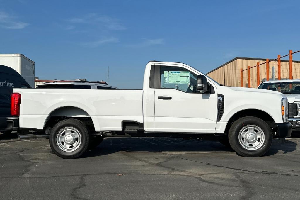 new 2024 Ford F-350 car, priced at $53,090