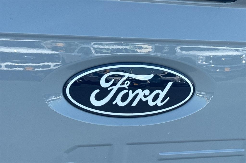 new 2024 Ford F-150 car, priced at $60,570