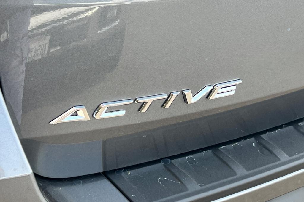 new 2025 Ford Explorer car, priced at $41,956
