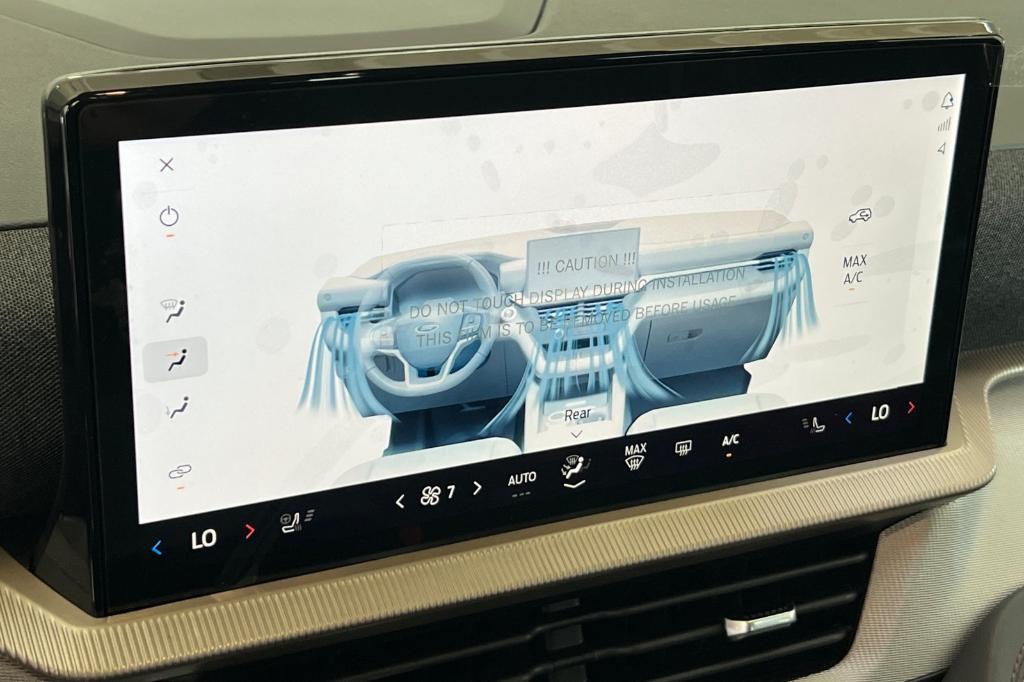 new 2025 Ford Explorer car, priced at $41,956