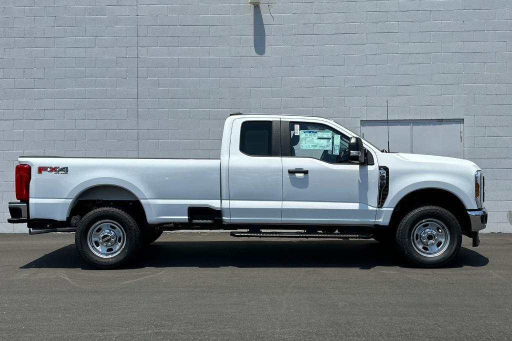 new 2024 Ford F-350 car, priced at $55,960