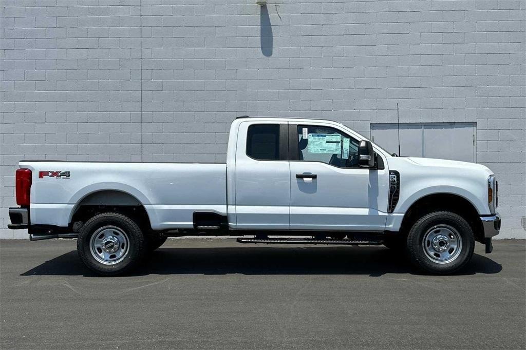 new 2024 Ford F-350 car, priced at $67,355