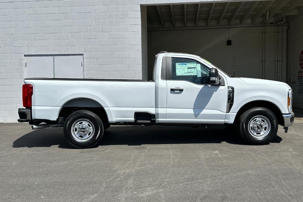 new 2024 Ford F-250 car, priced at $52,185