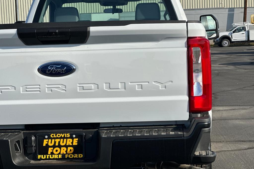 new 2024 Ford F-350 car, priced at $46,095