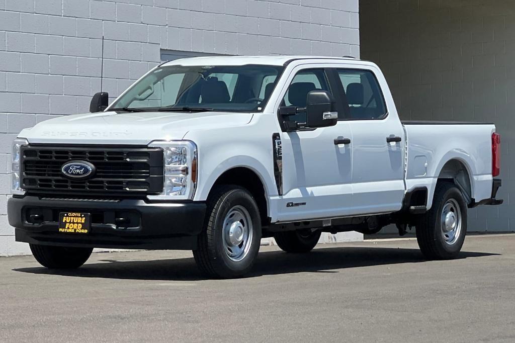 new 2025 Ford F-250 car, priced at $70,675