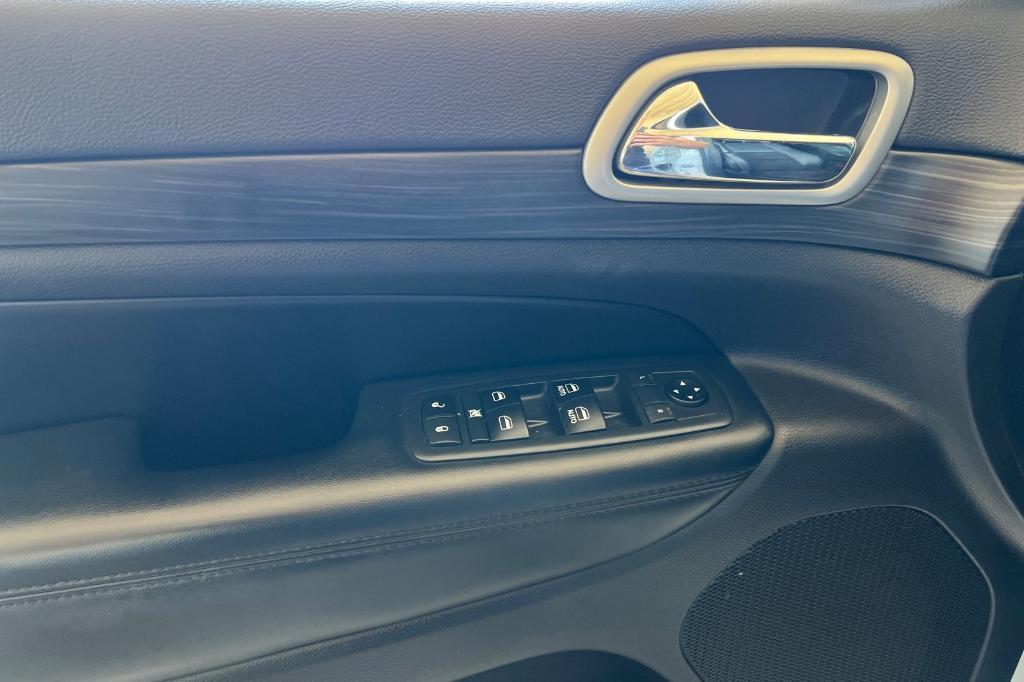 used 2019 Jeep Grand Cherokee car, priced at $23,951