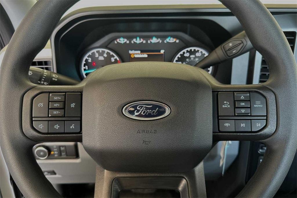 new 2024 Ford F-250 car, priced at $54,645