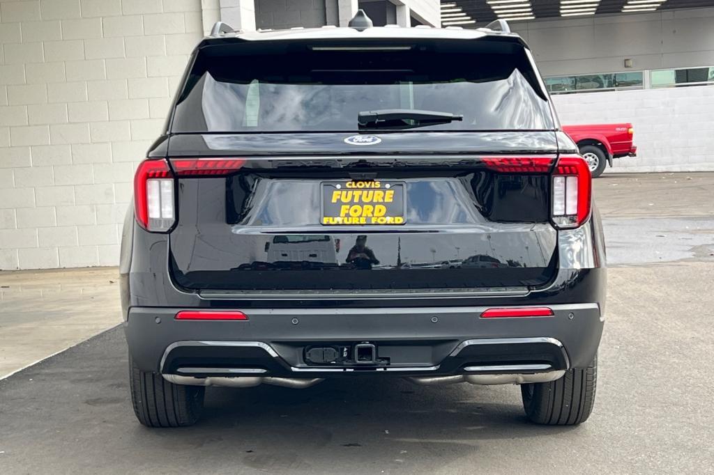 new 2025 Ford Explorer car, priced at $53,105