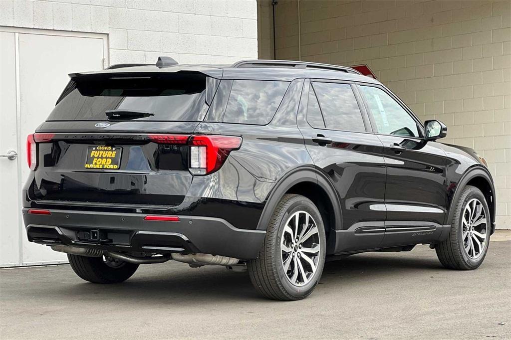 new 2025 Ford Explorer car, priced at $54,105