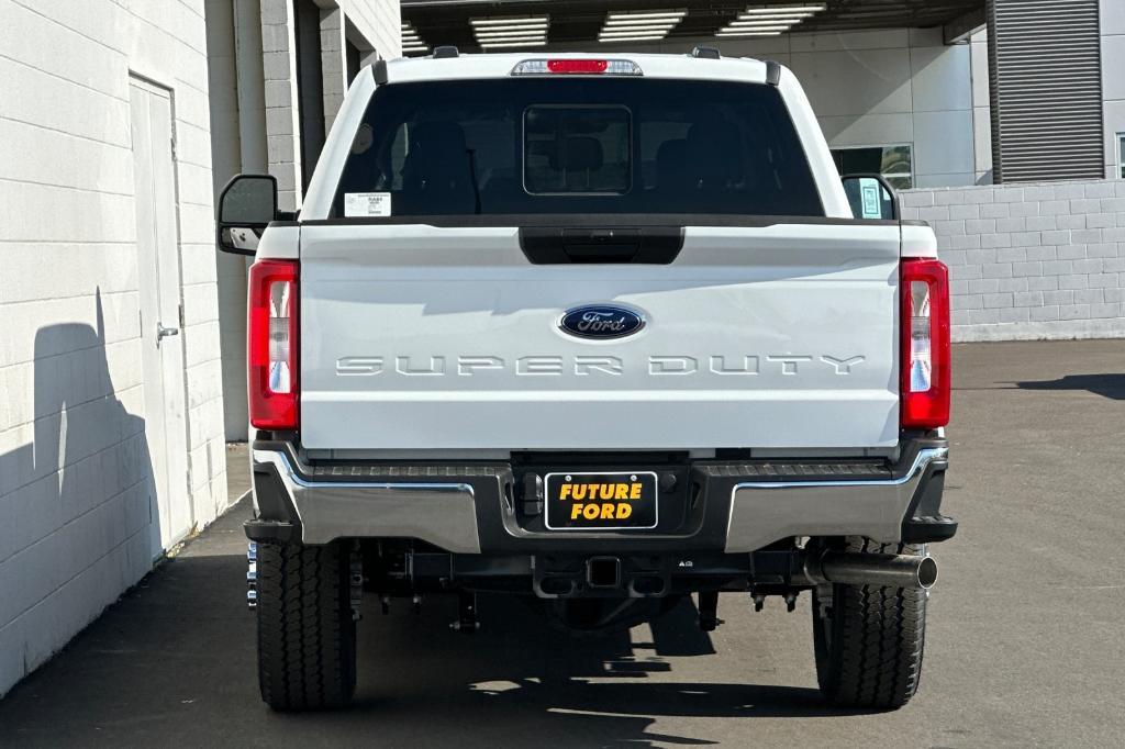 new 2025 Ford F-250 car, priced at $70,470