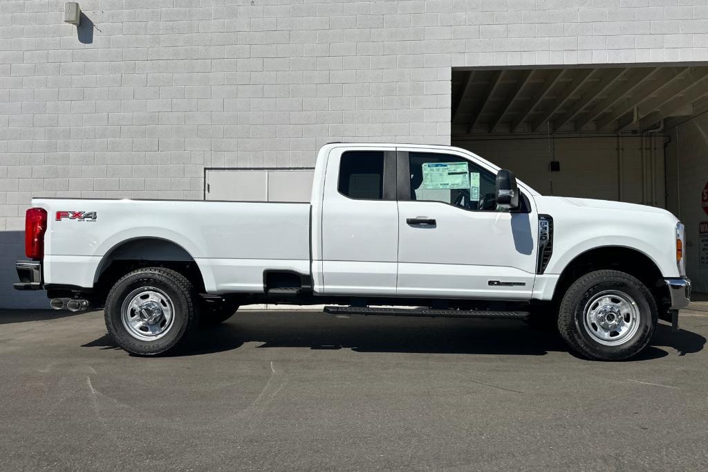 new 2024 Ford F-350 car, priced at $63,258