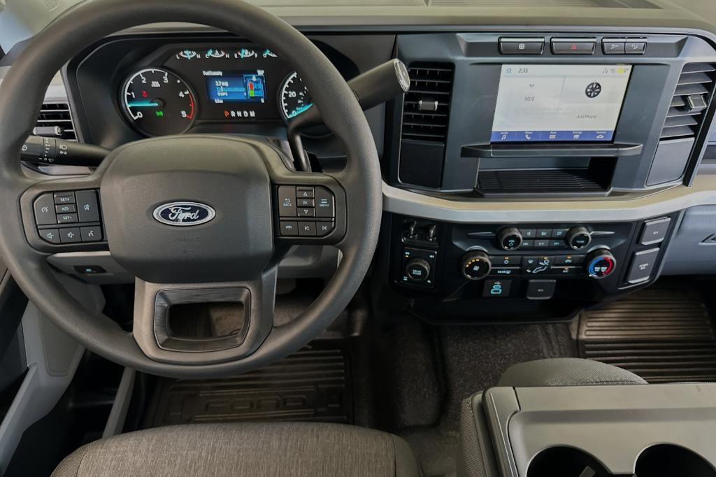 new 2024 Ford F-350 car, priced at $63,258