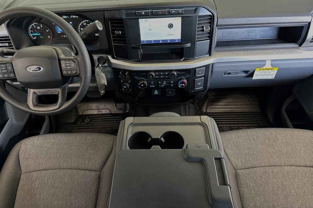 new 2024 Ford F-350 car, priced at $63,258