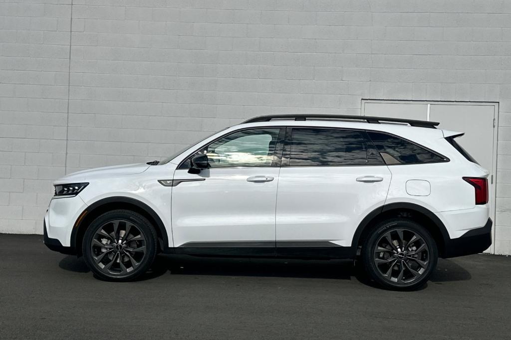used 2022 Kia Sorento car, priced at $32,951