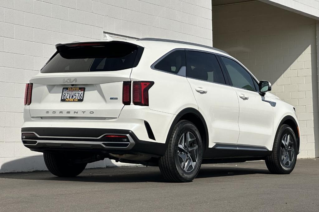 used 2022 Kia Sorento Hybrid car, priced at $25,951