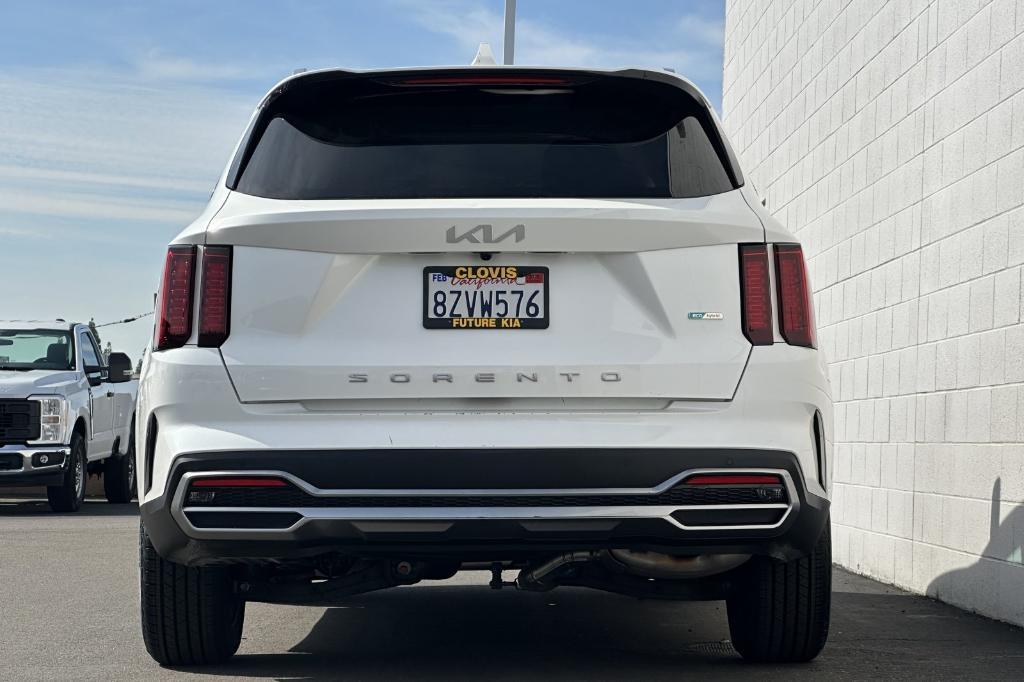 used 2022 Kia Sorento Hybrid car, priced at $25,951