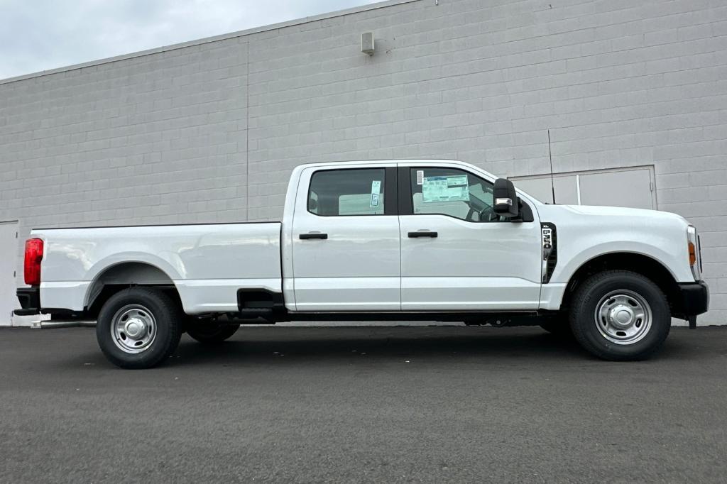 new 2024 Ford F-350 car, priced at $57,090