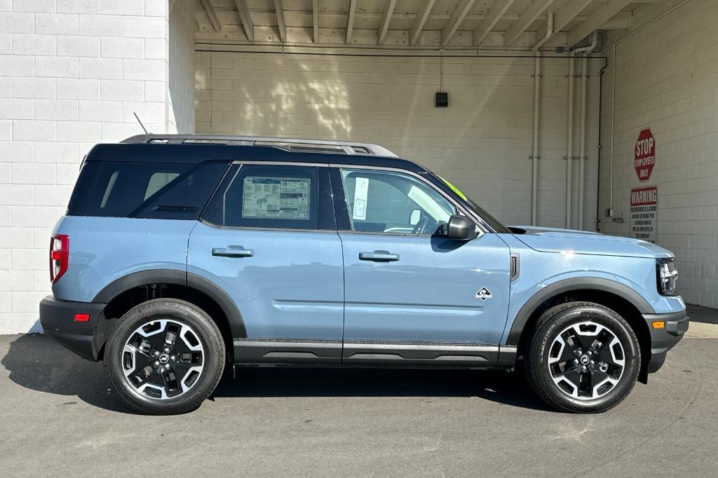 new 2024 Ford Bronco Sport car, priced at $45,910