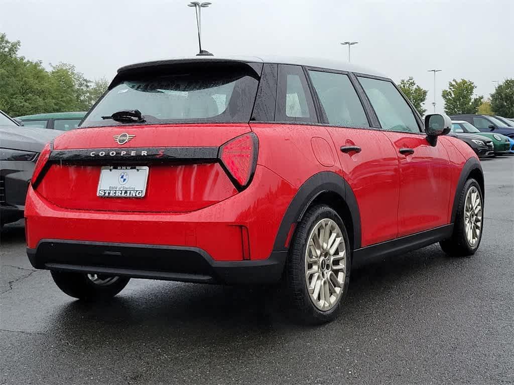 new 2025 MINI Hardtop car, priced at $37,595