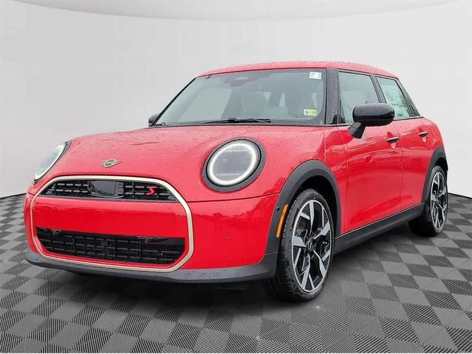 new 2025 MINI Hardtop car, priced at $37,595