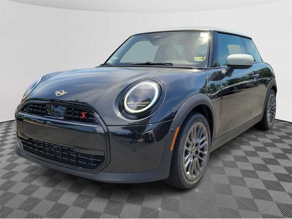 new 2025 MINI Hardtop car, priced at $37,295