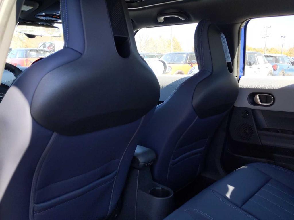 new 2025 MINI Hardtop car, priced at $39,345