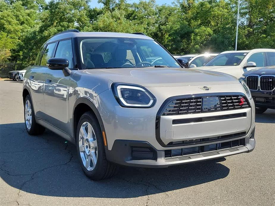 new 2025 MINI Countryman car, priced at $39,895