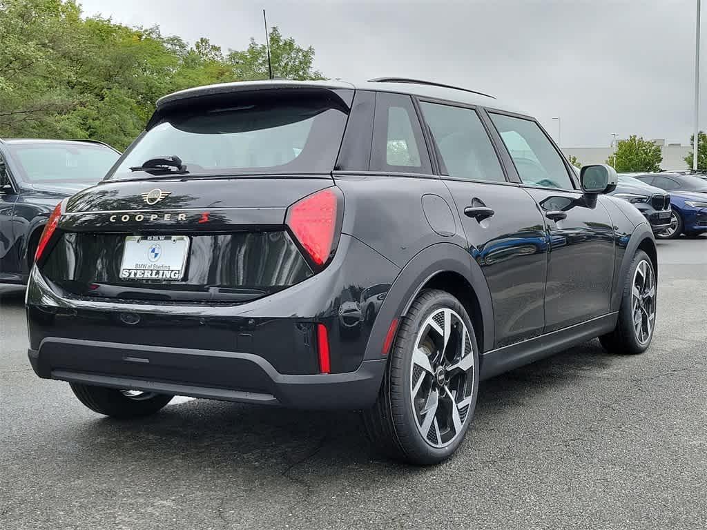 new 2025 MINI Hardtop car, priced at $38,545