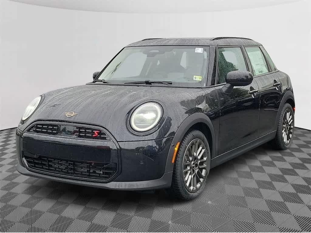 new 2025 MINI Hardtop car, priced at $36,895