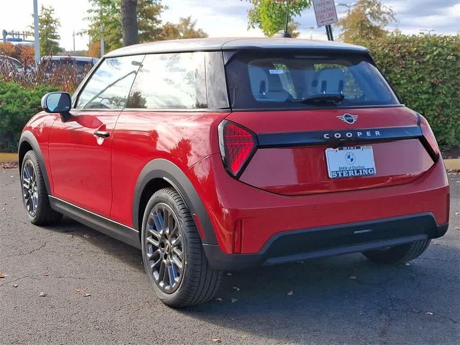 new 2025 MINI Hardtop car, priced at $32,345