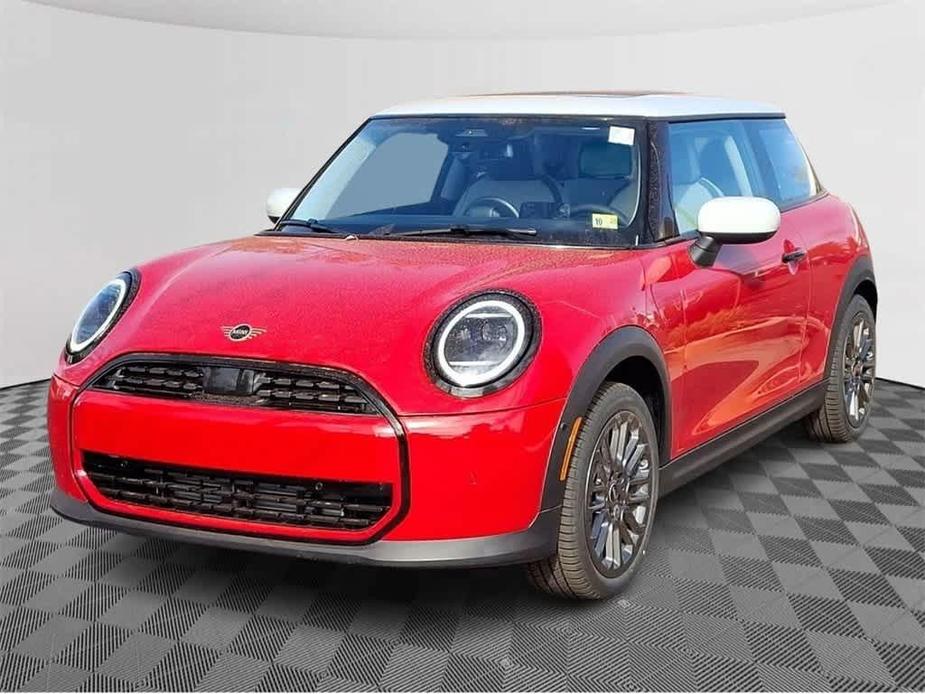 new 2025 MINI Hardtop car, priced at $32,345