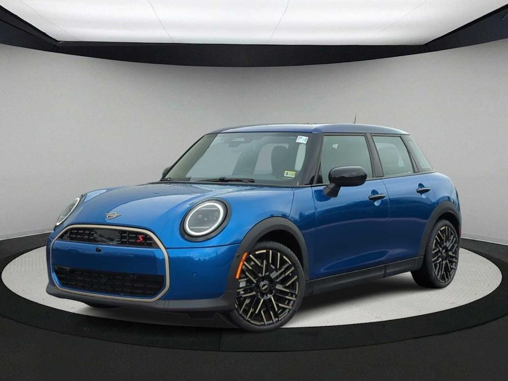 new 2025 MINI Hardtop car, priced at $39,880