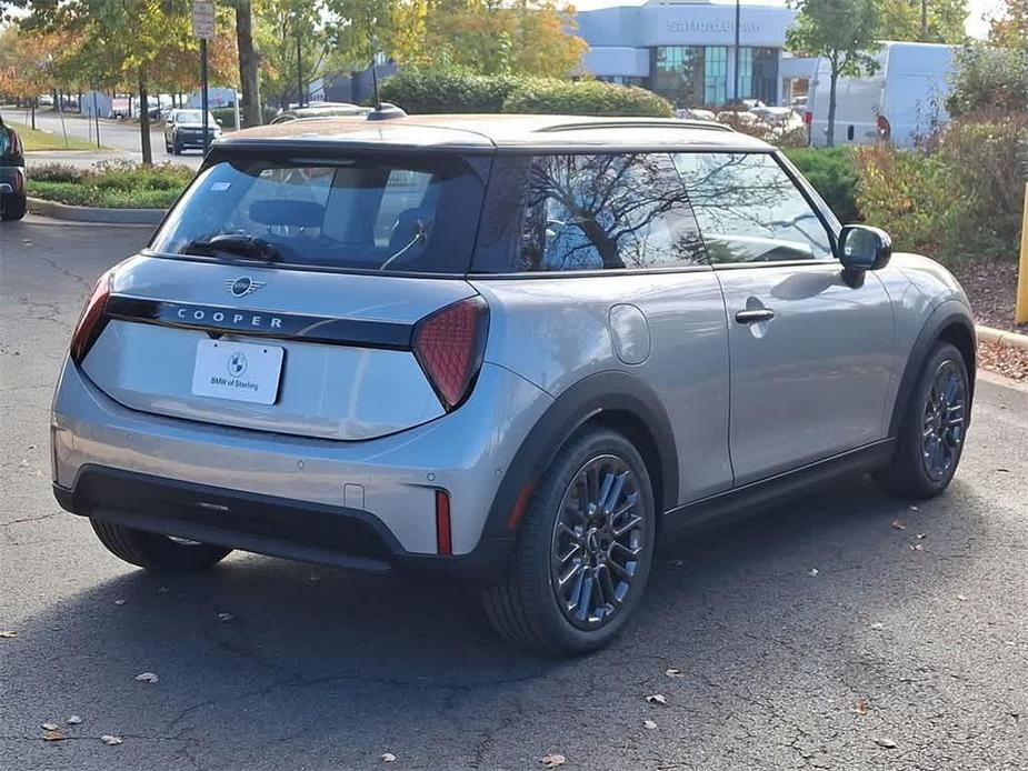 new 2025 MINI Hardtop car, priced at $33,195