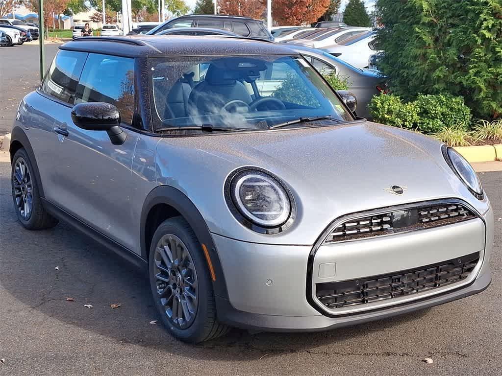 new 2025 MINI Hardtop car, priced at $33,195