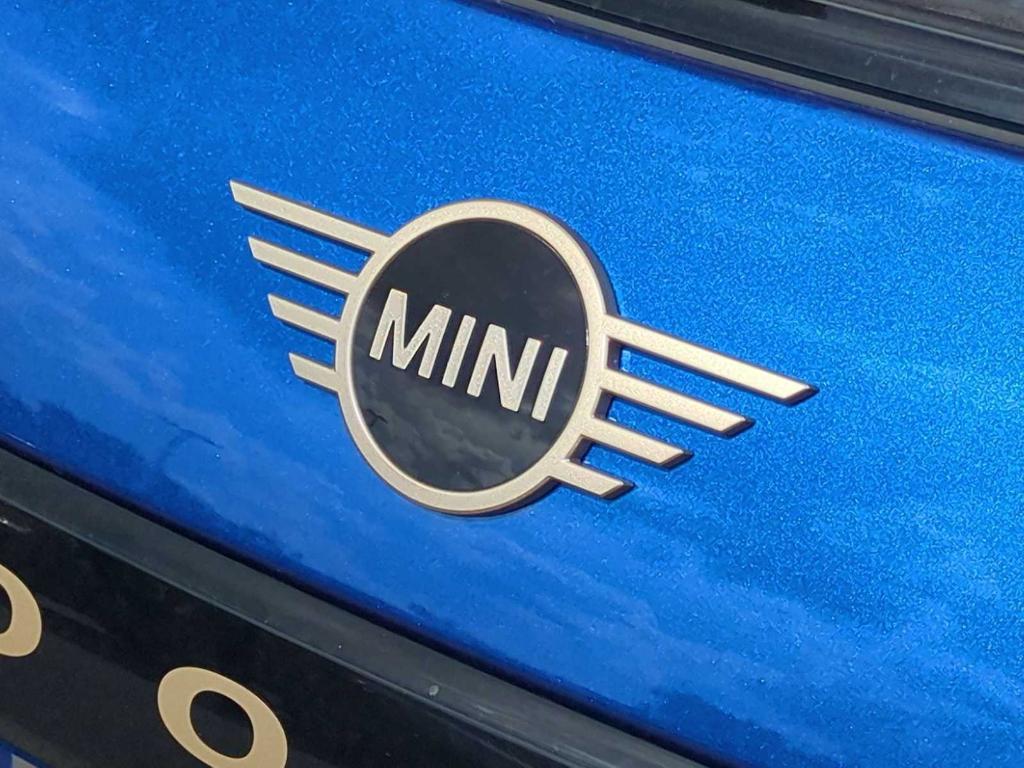 new 2025 MINI Hardtop car, priced at $26,790