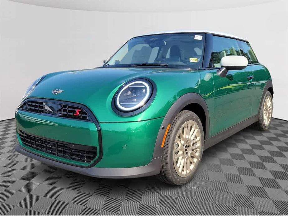 new 2025 MINI Hardtop car, priced at $35,895