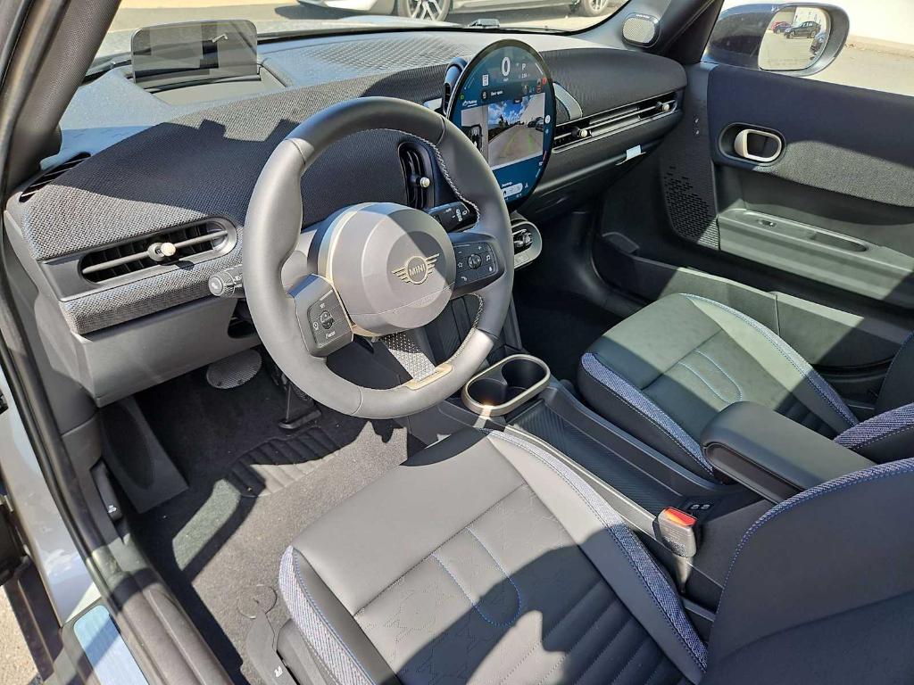 new 2025 MINI Hardtop car, priced at $35,980