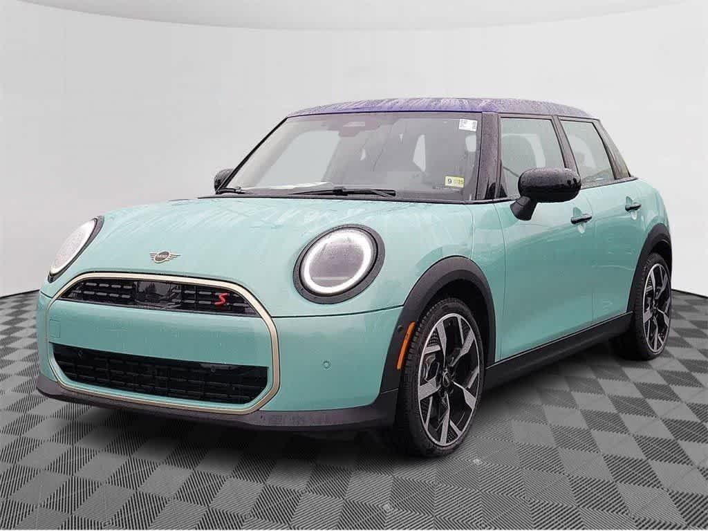 new 2025 MINI Hardtop car, priced at $37,445